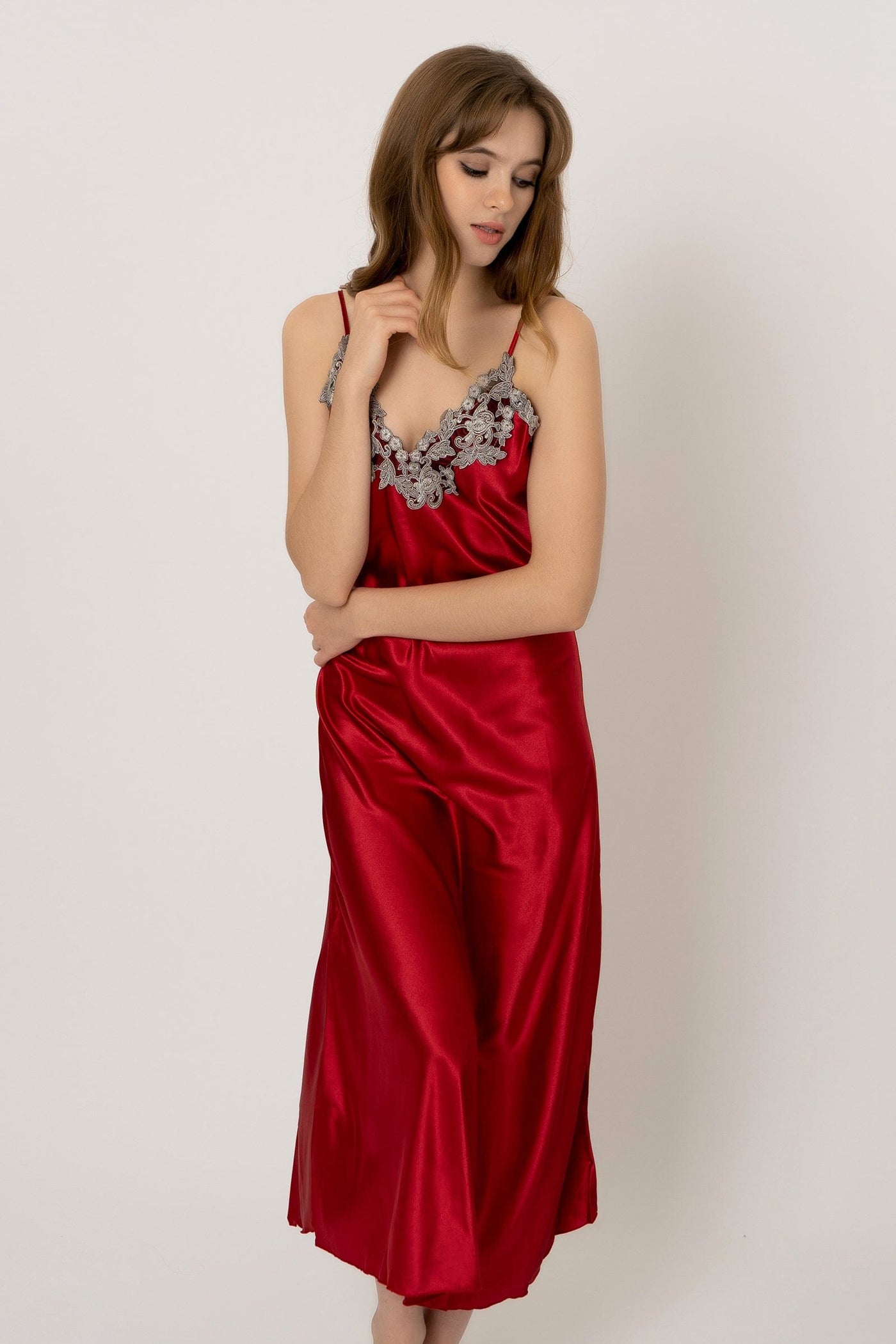 Oriane Nightgown-Red