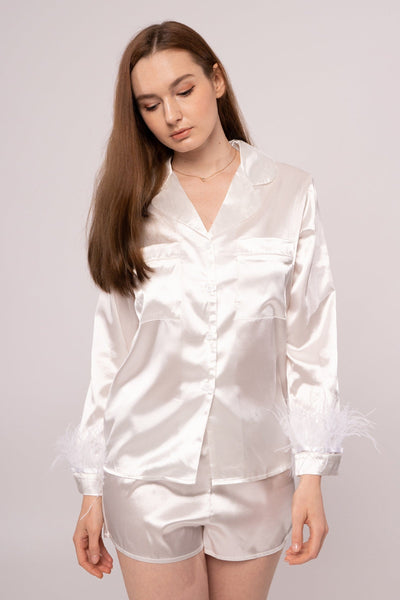 Conjunto de pijama con ribete de plumas Ballari-Blanco